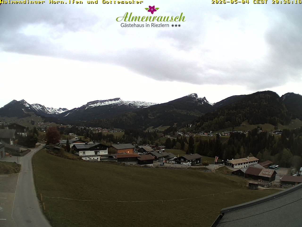 Archiv Foto Webcam Riezlern - Gästehaus Almenrausch