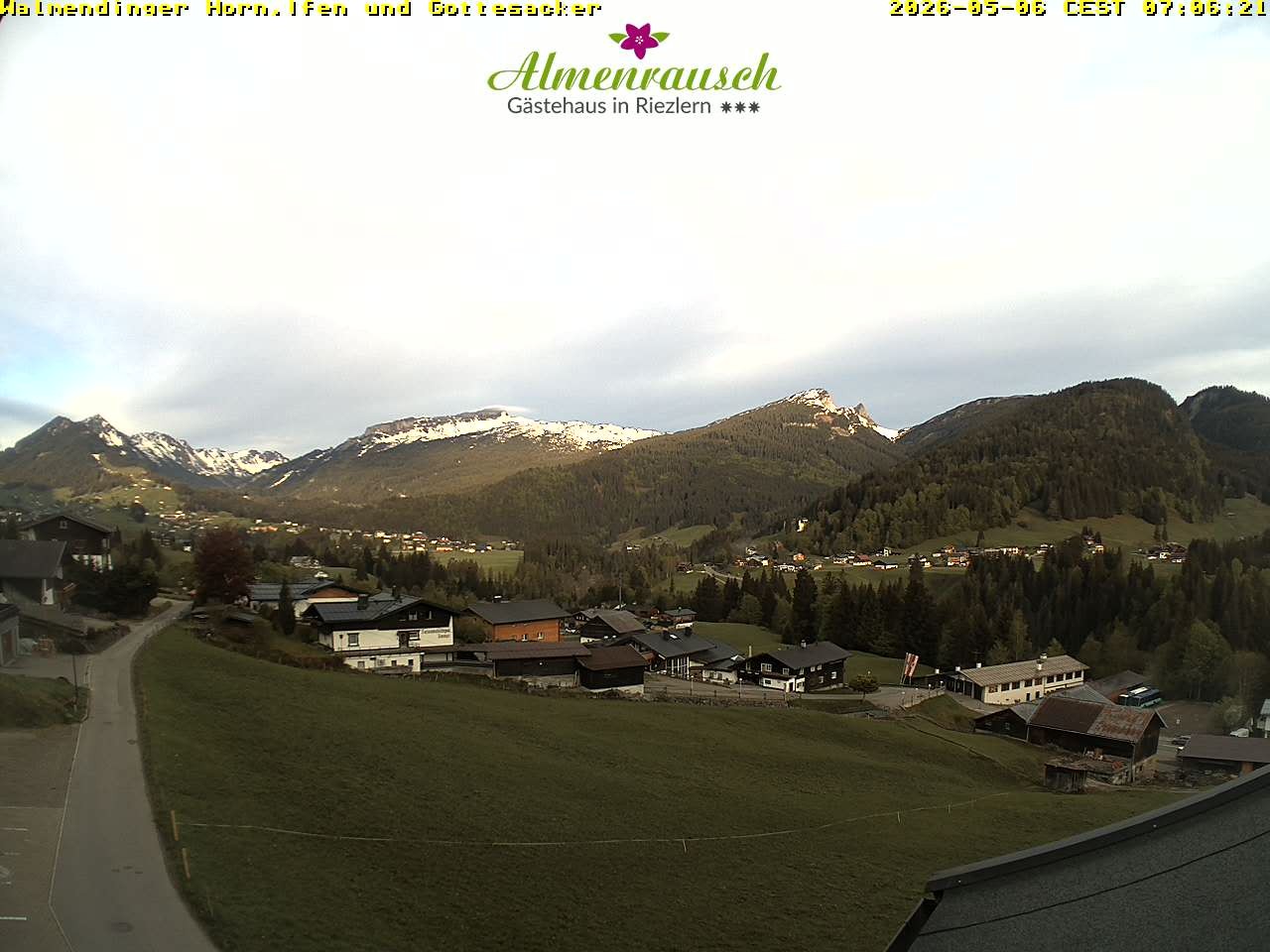 Archiv Foto Webcam Riezlern - Gästehaus Almenrausch