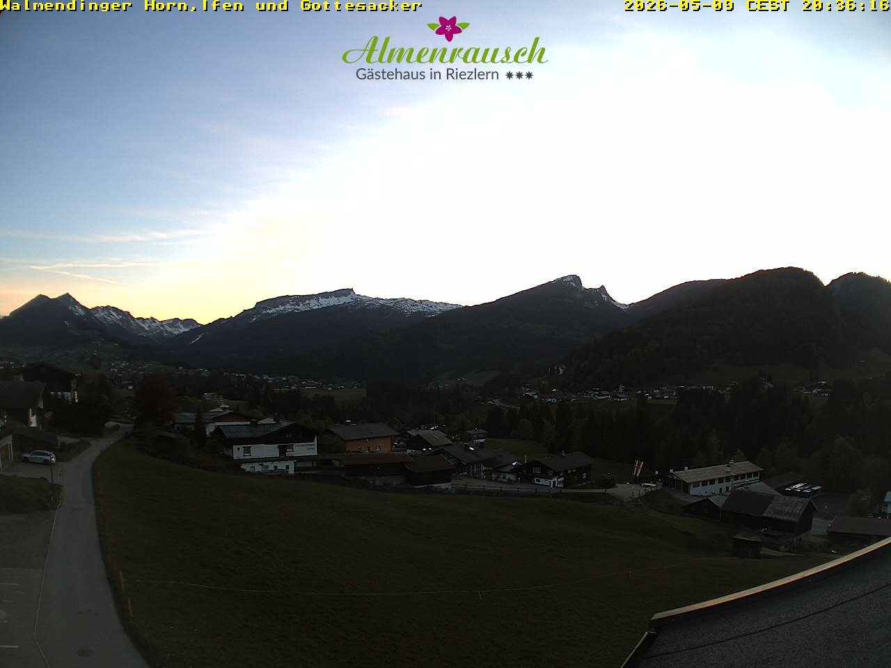 Archiv Foto Webcam Riezlern - Gästehaus Almenrausch