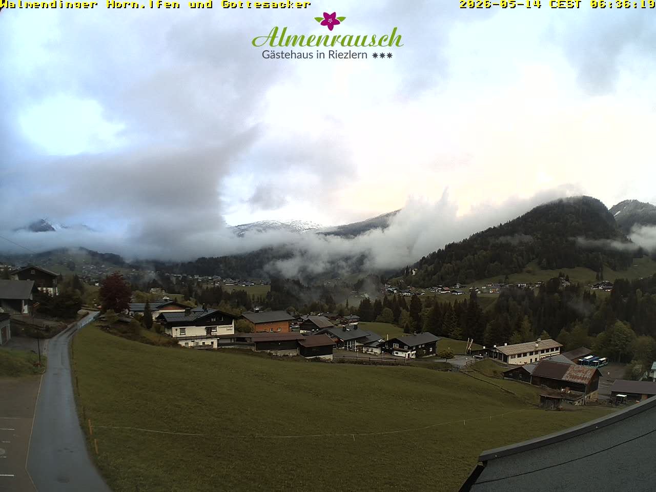 Archiv Foto Webcam Riezlern - Gästehaus Almenrausch