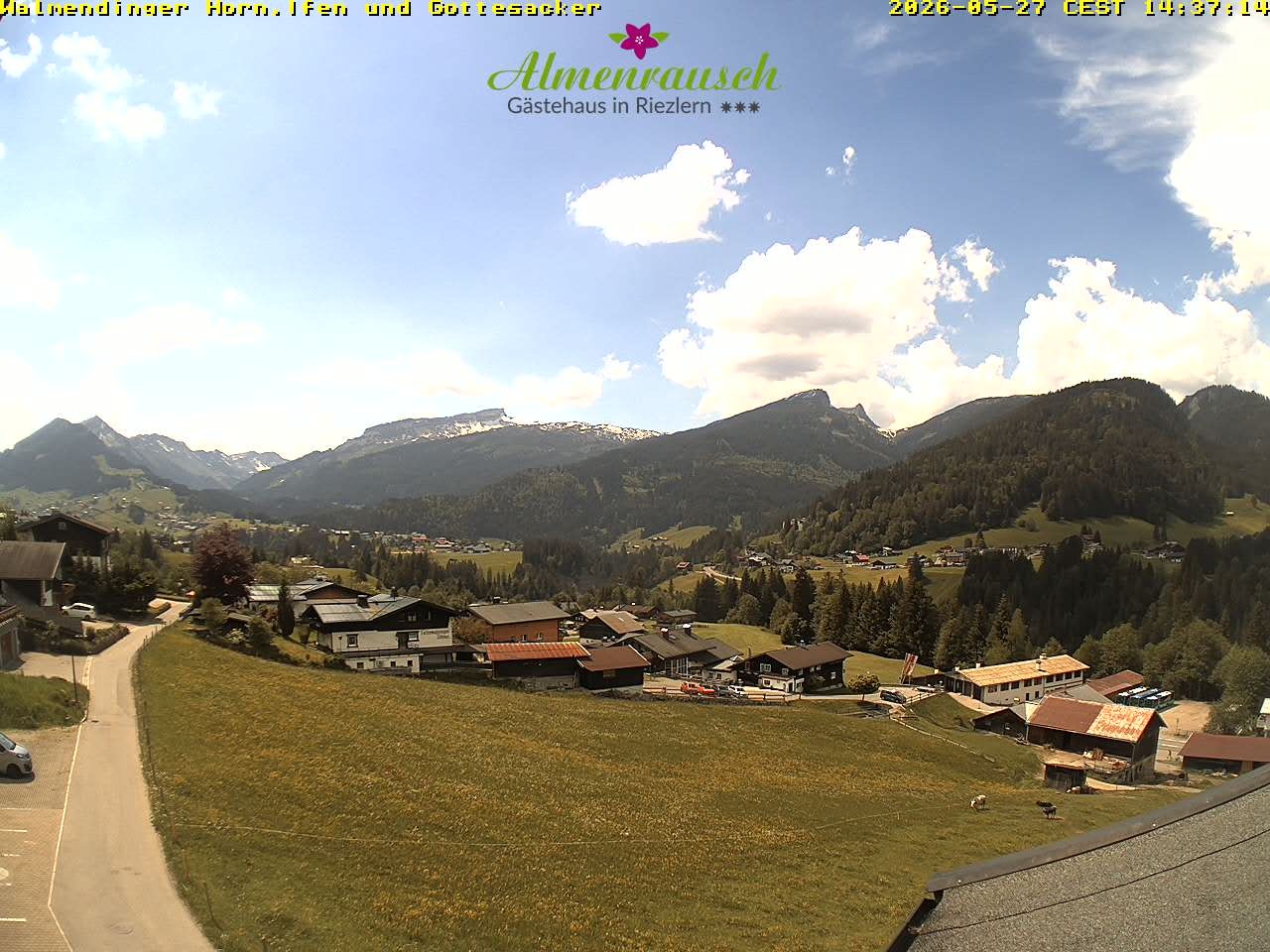 Archived image Webcam Guesthouse "Almenrausch"