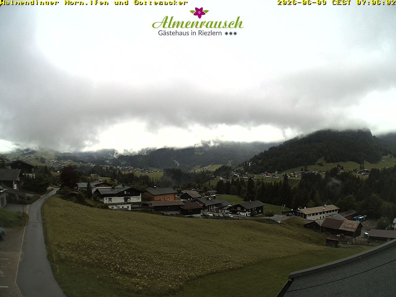 Archiv Foto Webcam Riezlern - Gästehaus Almenrausch