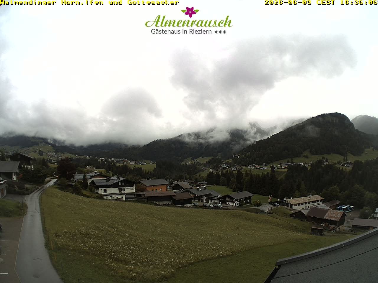 Archiv Foto Webcam Riezlern - Gästehaus Almenrausch