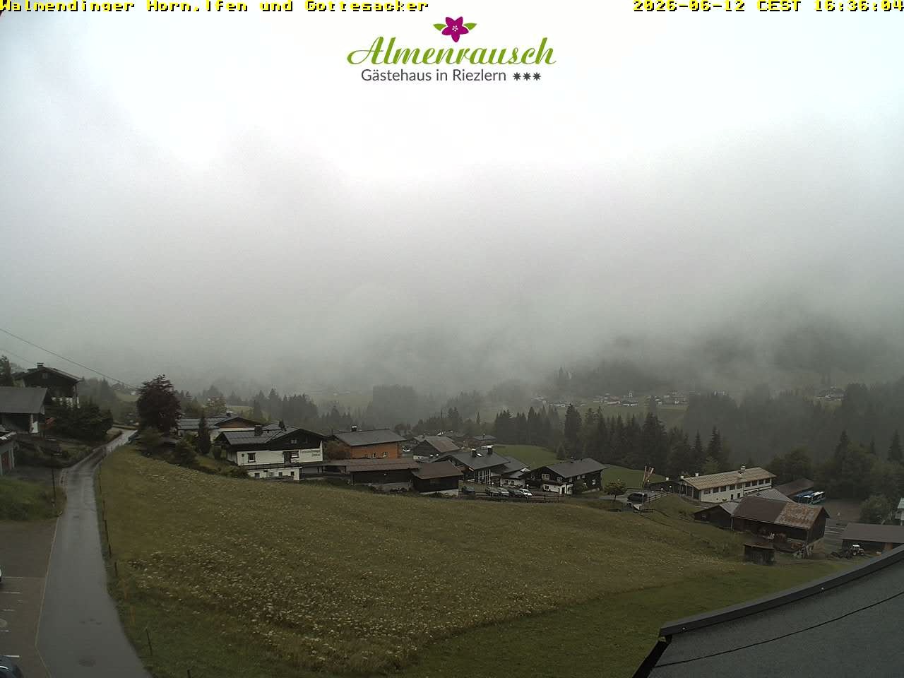 Archiv Foto Webcam Riezlern - Gästehaus Almenrausch