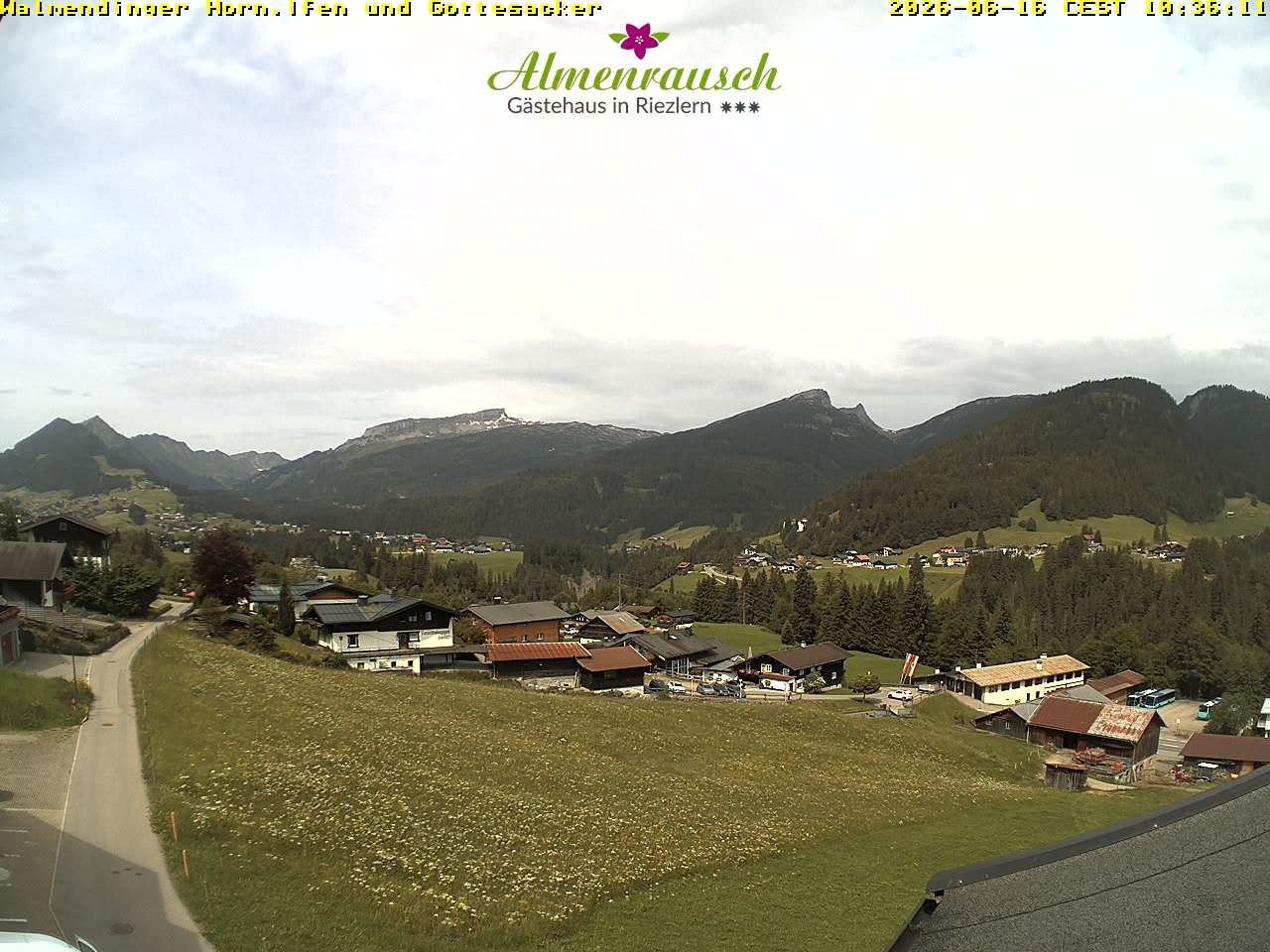 Archiv Foto Webcam Riezlern - Gästehaus Almenrausch