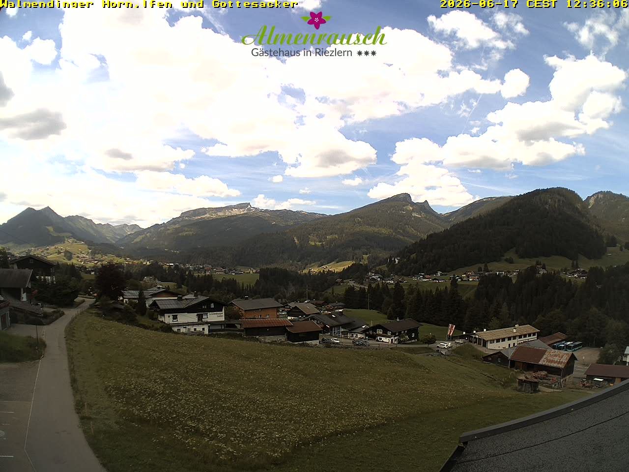 Archiv Foto Webcam Riezlern - Gästehaus Almenrausch