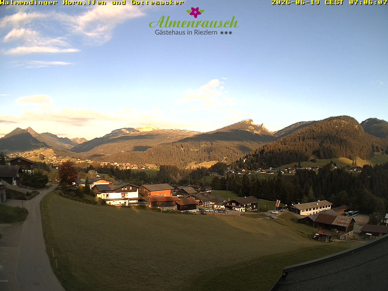 Archiv Foto Webcam Riezlern - Gästehaus Almenrausch