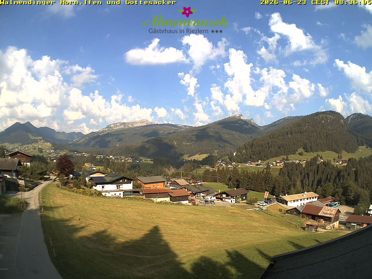 Archiv Foto Webcam Riezlern - Gästehaus Almenrausch