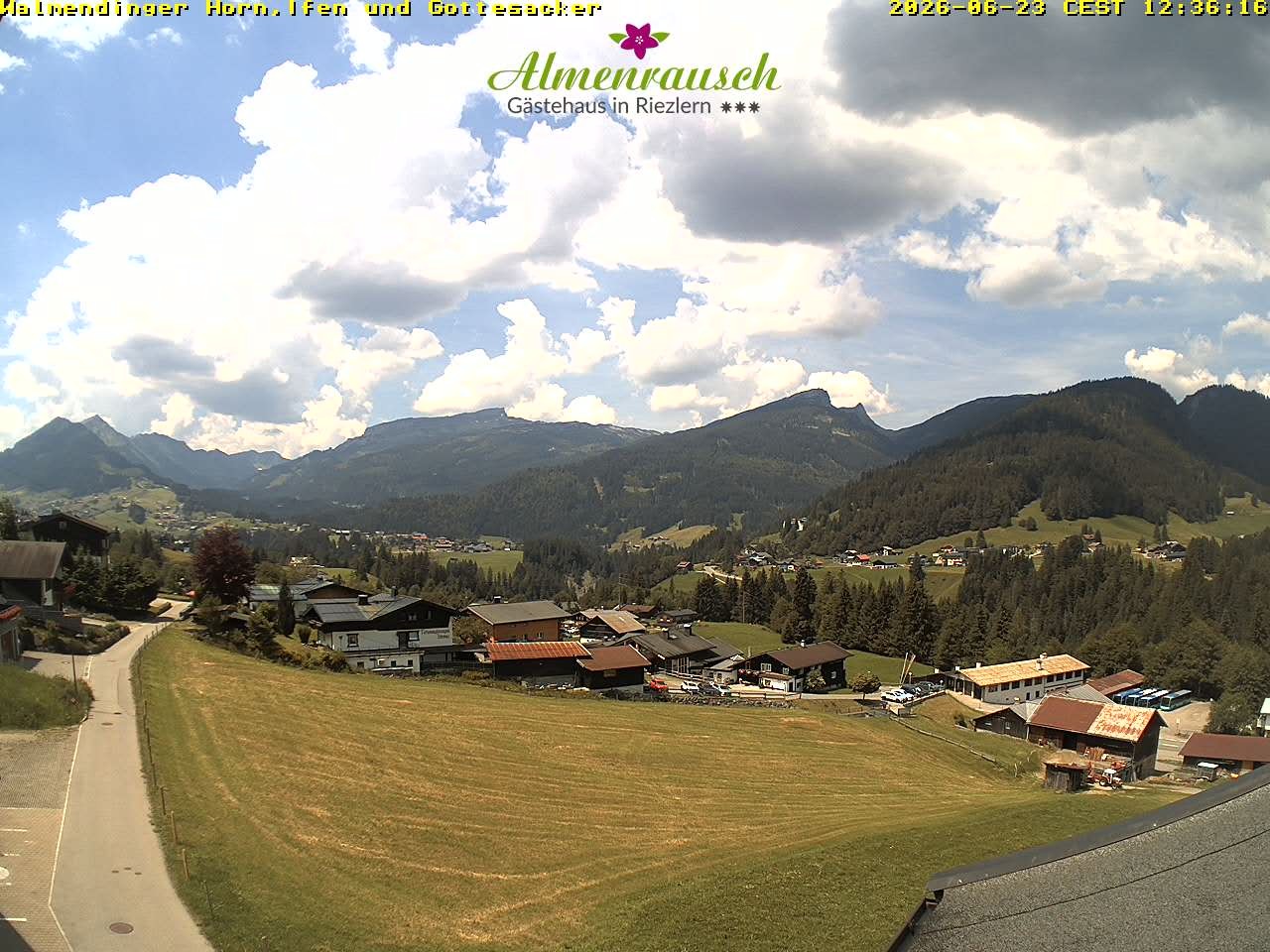 Archiv Foto Webcam Riezlern - Gästehaus Almenrausch