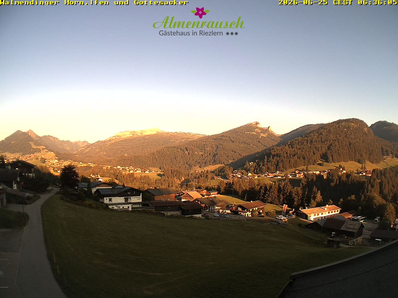 Archiv Foto Webcam Riezlern - Gästehaus Almenrausch