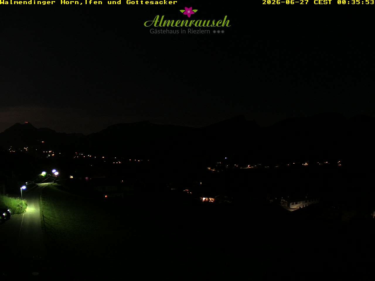 Archived image Webcam Guesthouse "Almenrausch"
