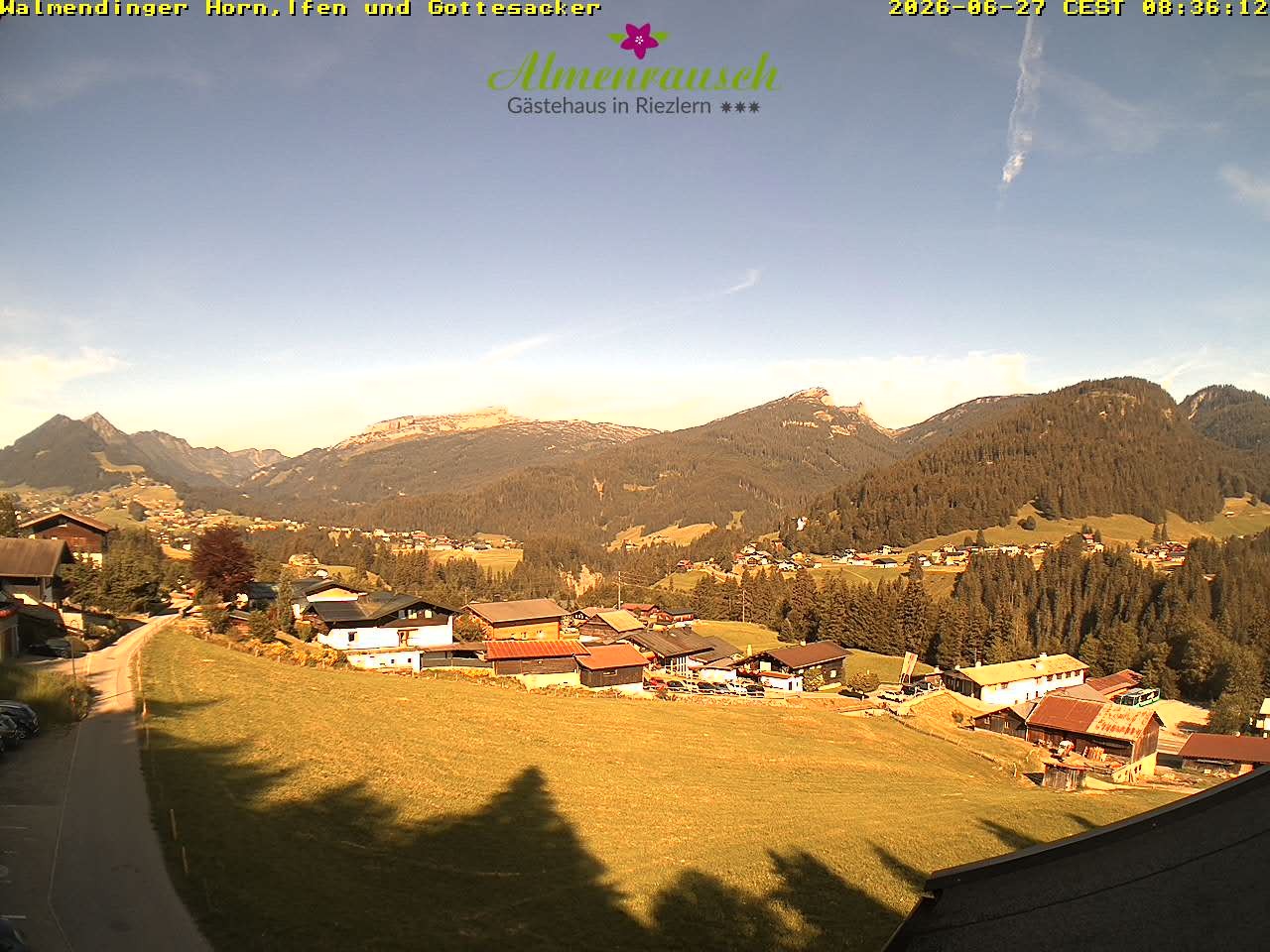 Archived image Webcam Guesthouse "Almenrausch"