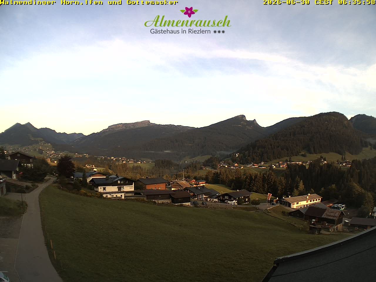 Archiv Foto Webcam Riezlern - Gästehaus Almenrausch