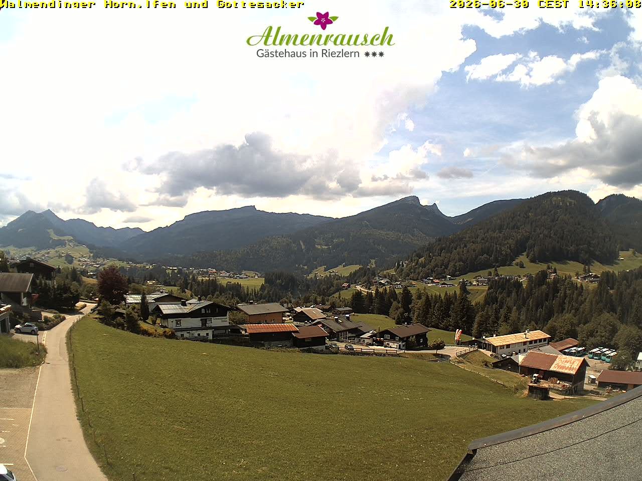 Archiv Foto Webcam Riezlern - Gästehaus Almenrausch