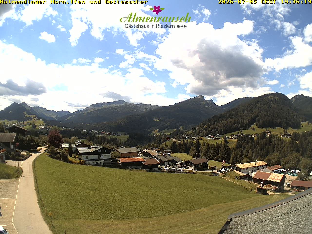 Archiv Foto Webcam Riezlern - Gästehaus Almenrausch