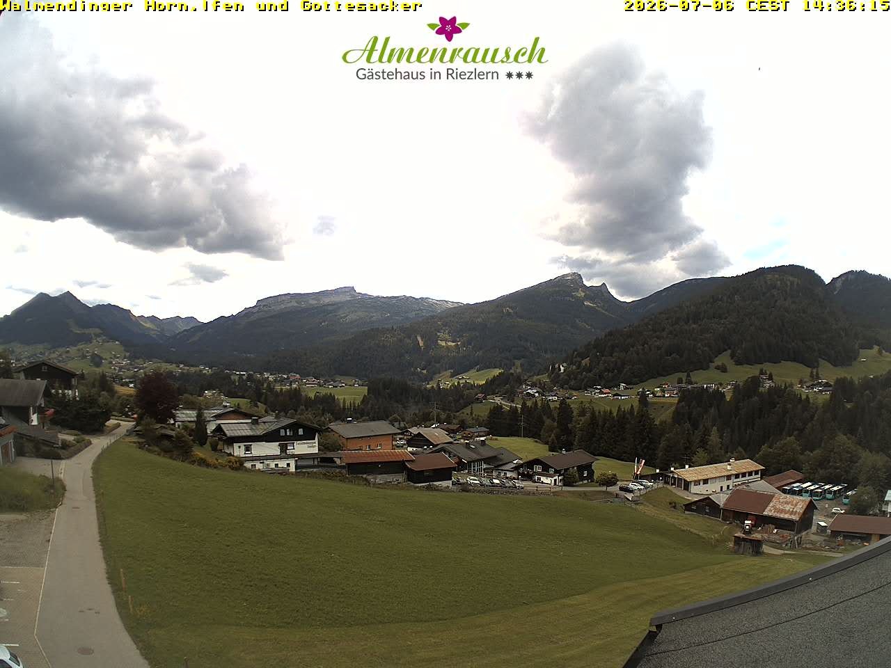 Archiv Foto Webcam Riezlern - Gästehaus Almenrausch