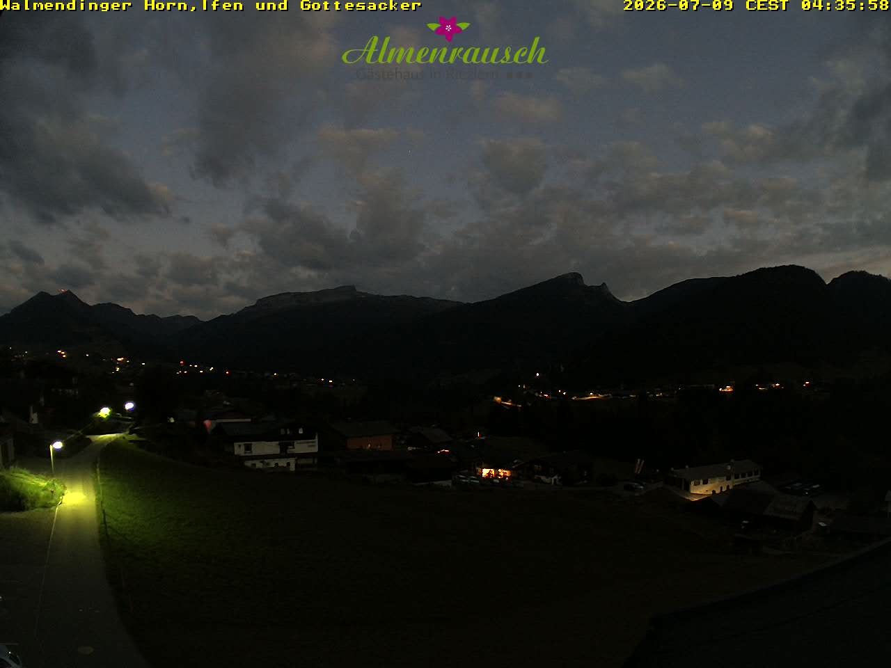 Archiv Foto Webcam Riezlern - Gästehaus Almenrausch