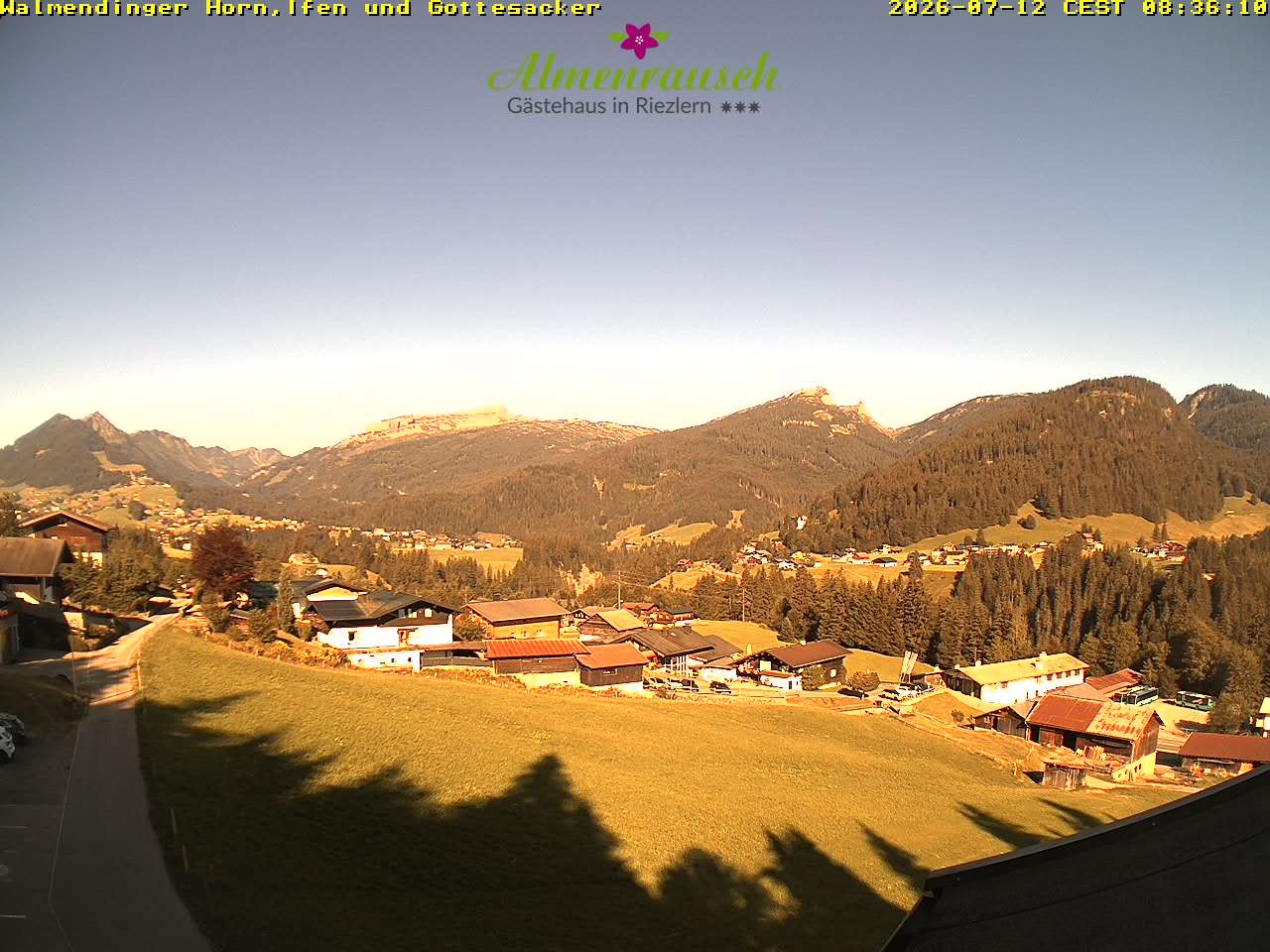 Archiv Foto Webcam Riezlern - Gästehaus Almenrausch