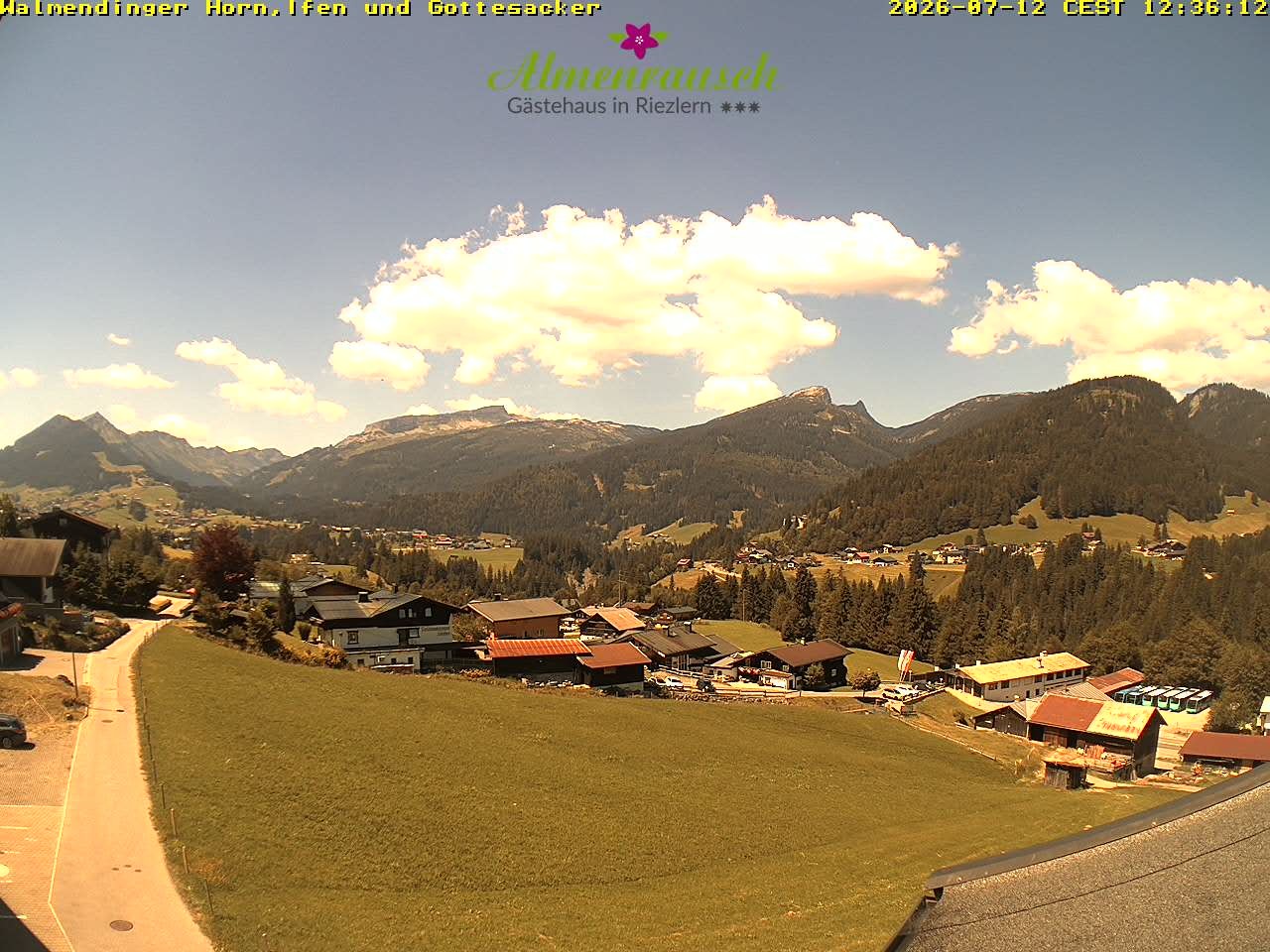 Archiv Foto Webcam Riezlern - Gästehaus Almenrausch