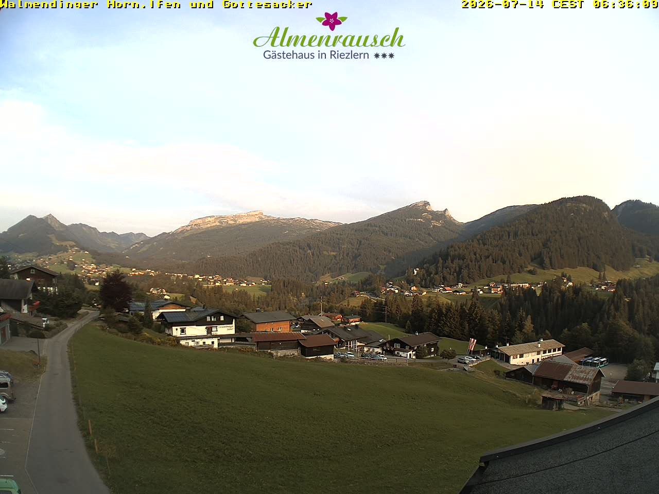Archiv Foto Webcam Riezlern - Gästehaus Almenrausch