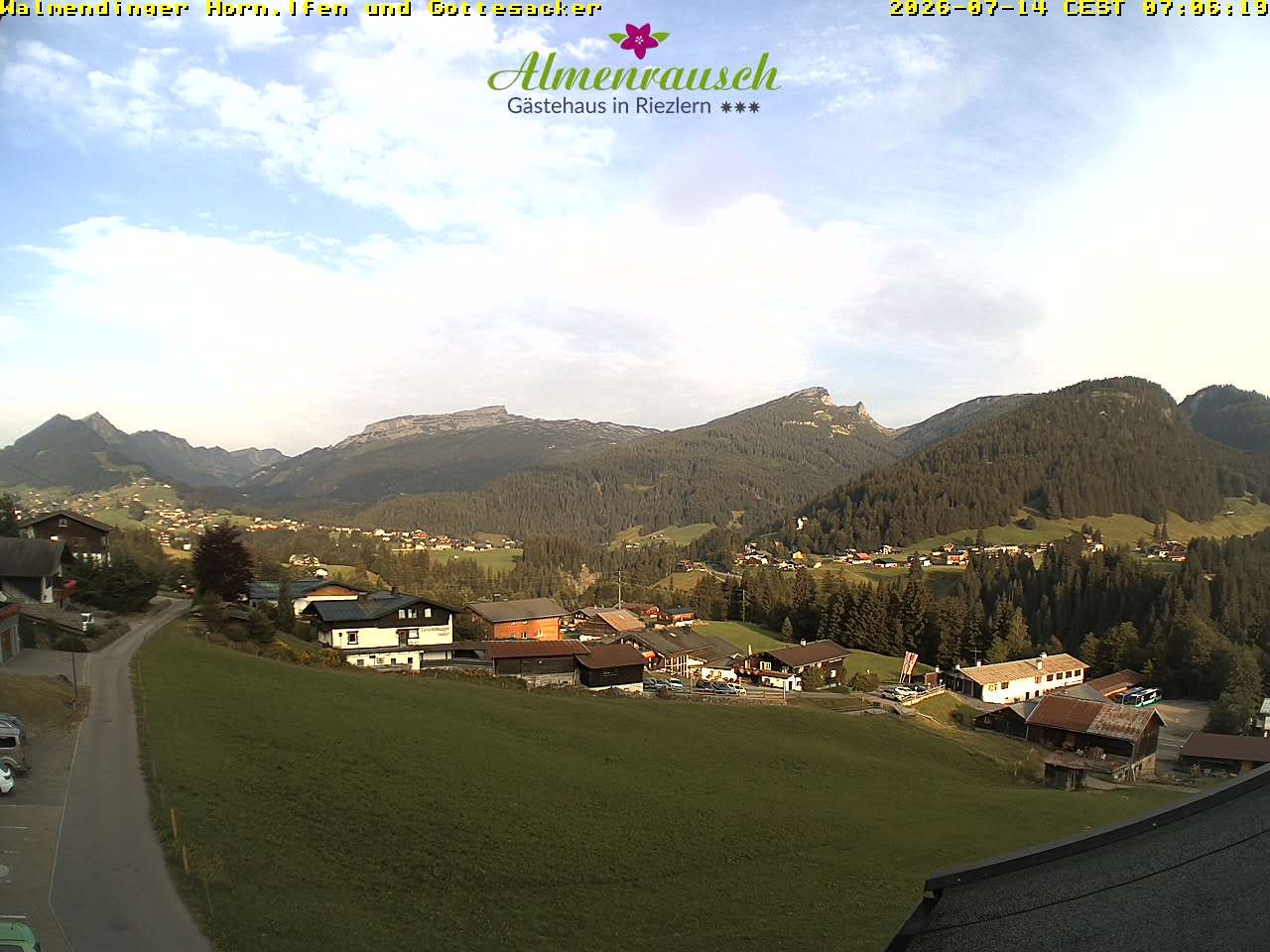 Archiv Foto Webcam Riezlern - Gästehaus Almenrausch