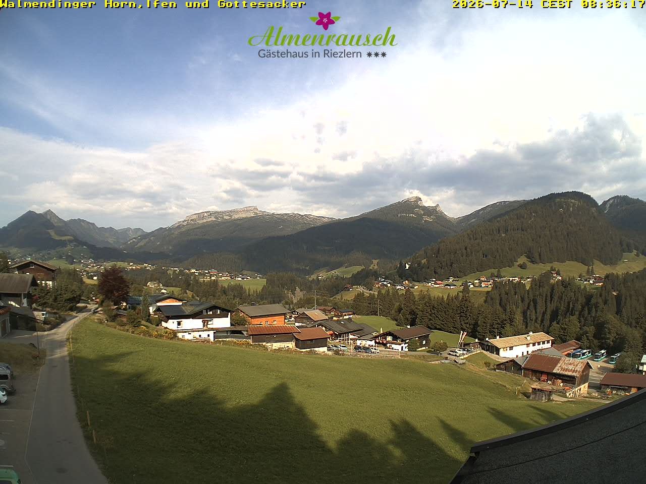 Archiv Foto Webcam Riezlern - Gästehaus Almenrausch