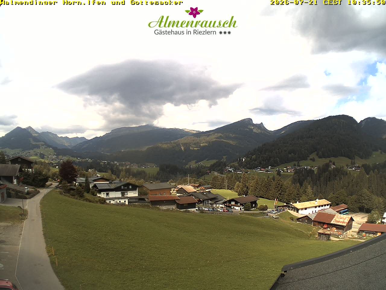 Archiv Foto Webcam Riezlern - Gästehaus Almenrausch
