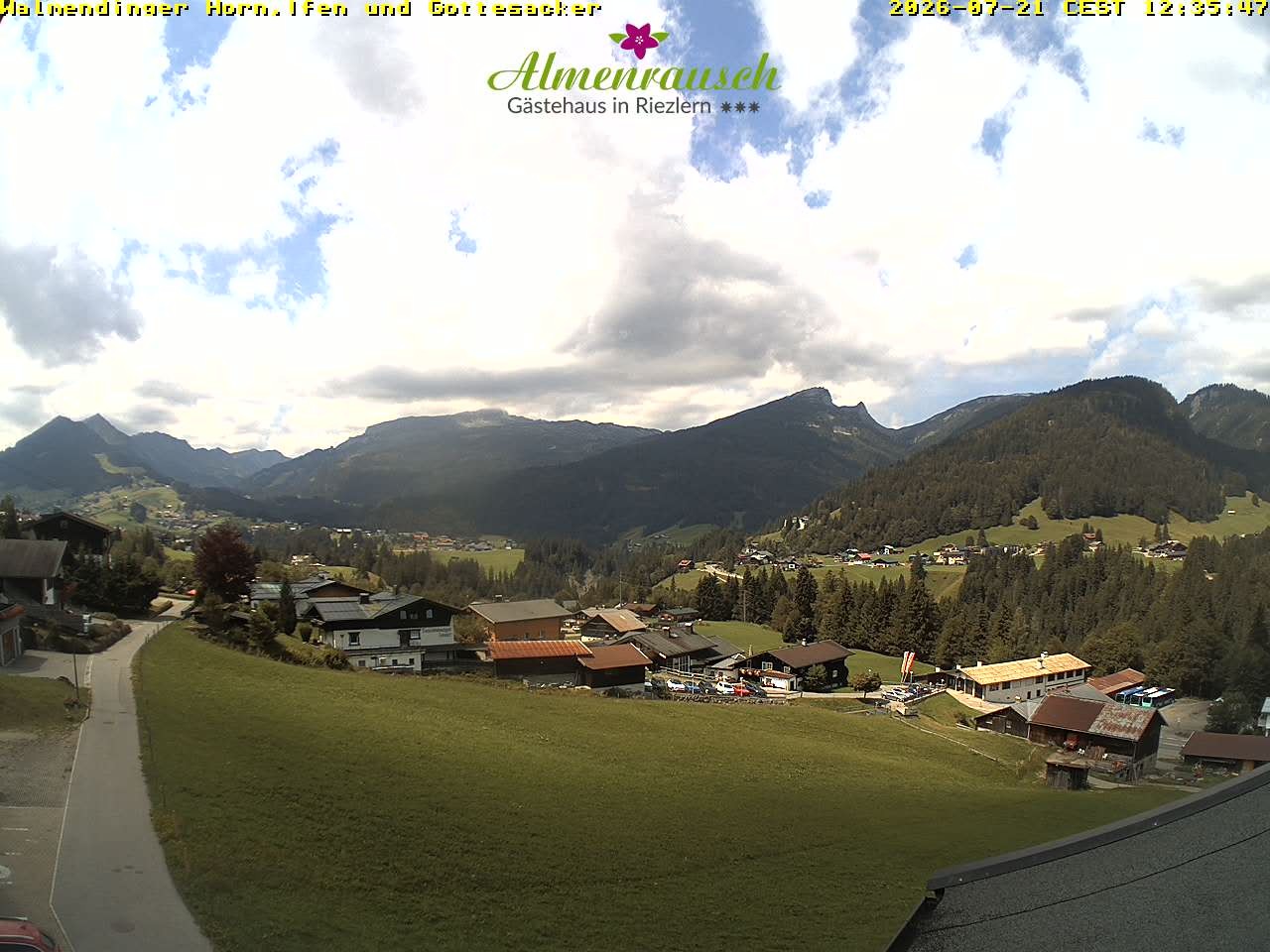 Archiv Foto Webcam Riezlern - Gästehaus Almenrausch