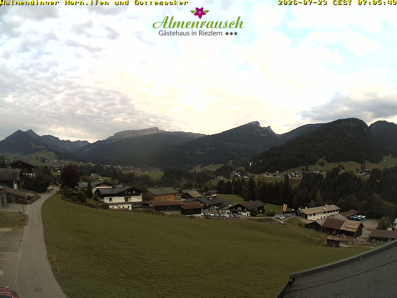 Archiv Foto Webcam Riezlern - Gästehaus Almenrausch