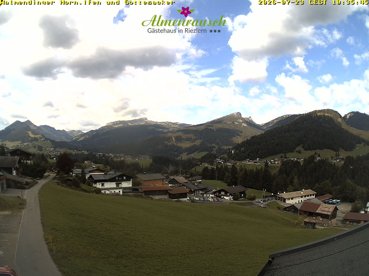 Archiv Foto Webcam Riezlern - Gästehaus Almenrausch