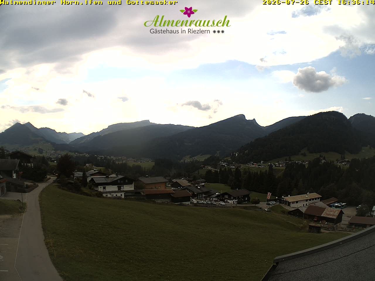Archiv Foto Webcam Riezlern - Gästehaus Almenrausch