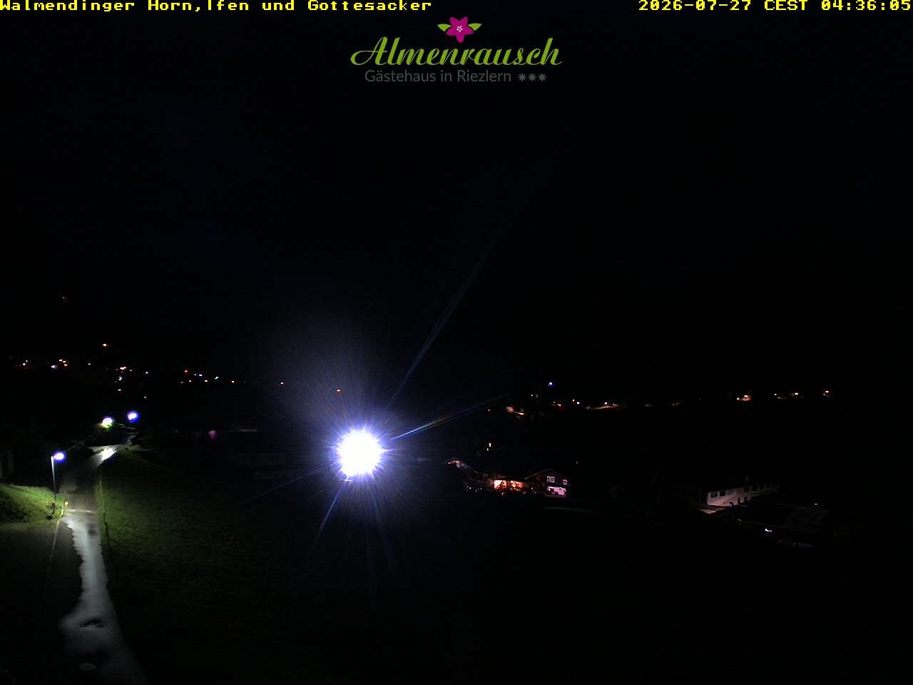 Archived image Webcam Guesthouse "Almenrausch"