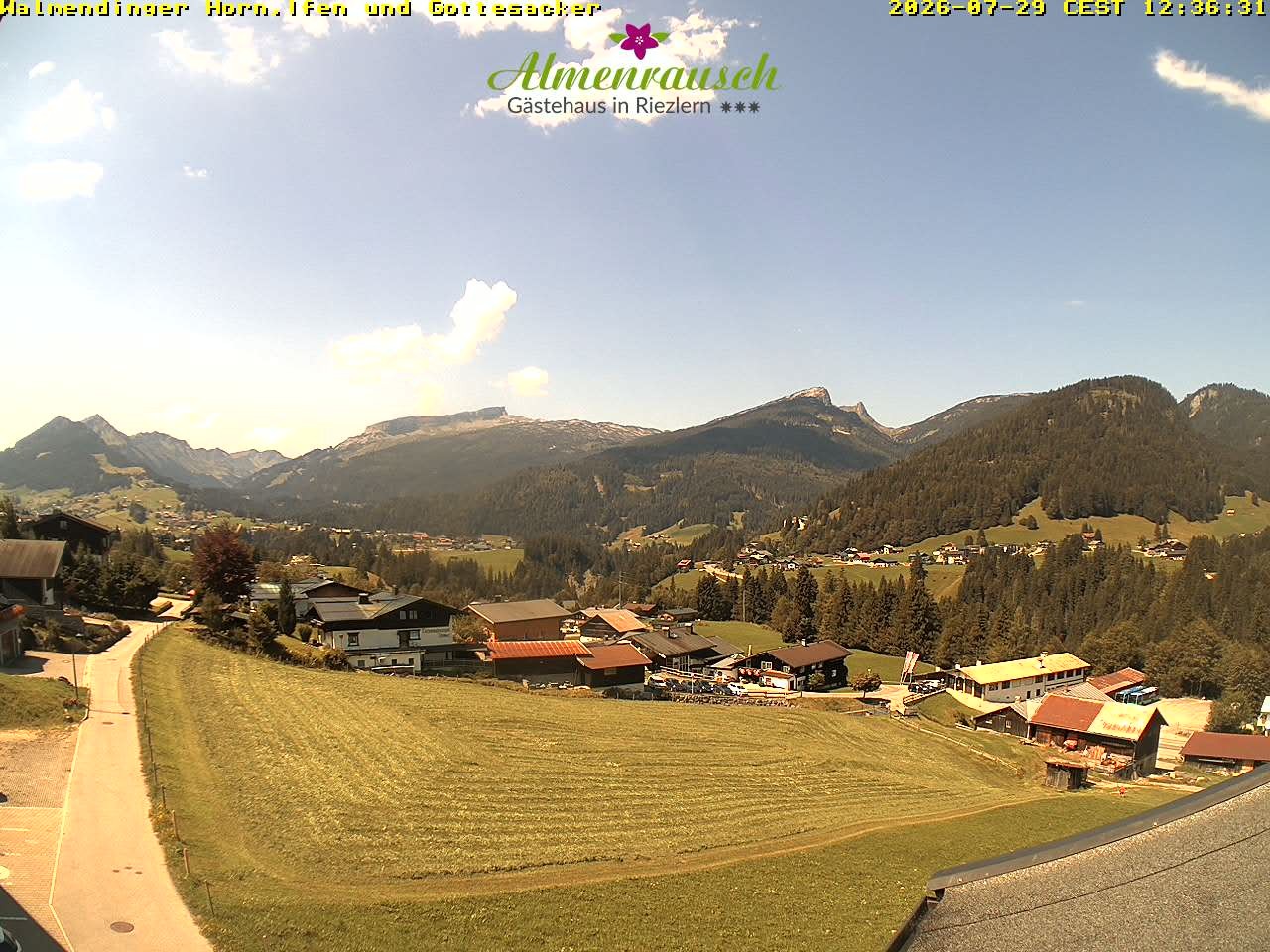 Archiv Foto Webcam Riezlern - Gästehaus Almenrausch