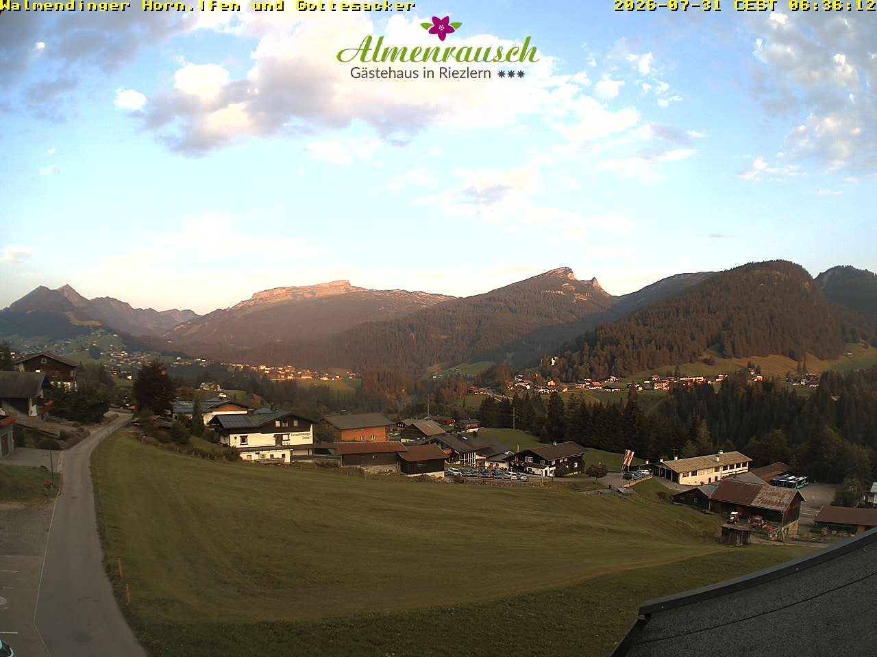 Archiv Foto Webcam Riezlern - Gästehaus Almenrausch