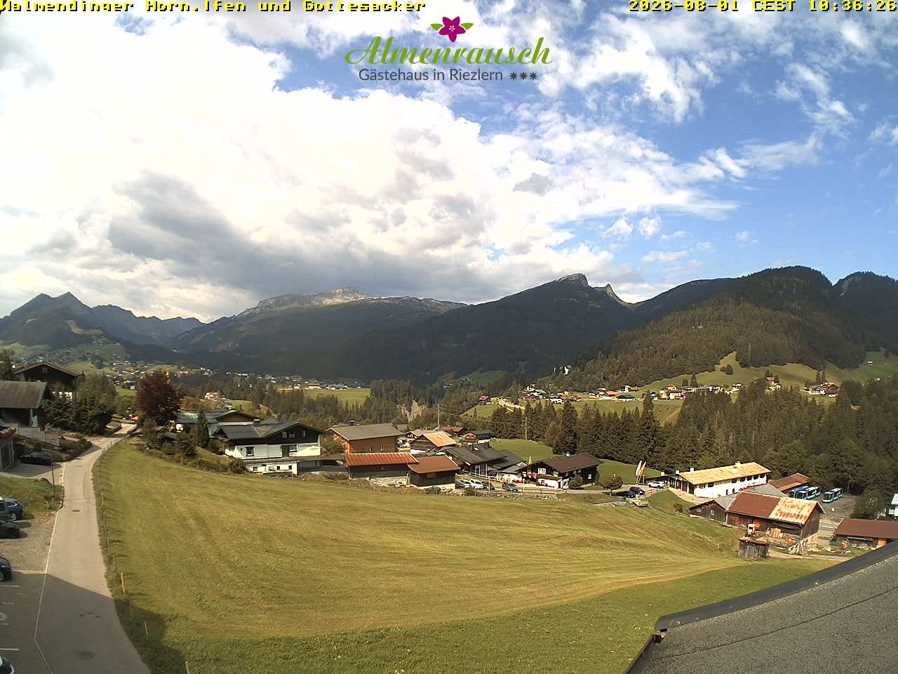 Archived image Webcam Guesthouse "Almenrausch"