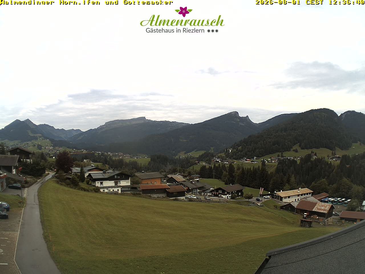Archived image Webcam Guesthouse "Almenrausch"