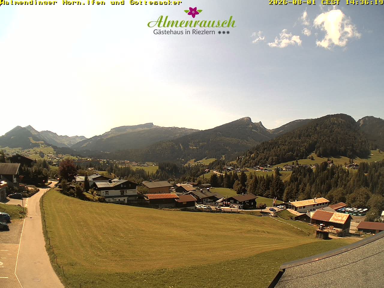 Archived image Webcam Guesthouse "Almenrausch"