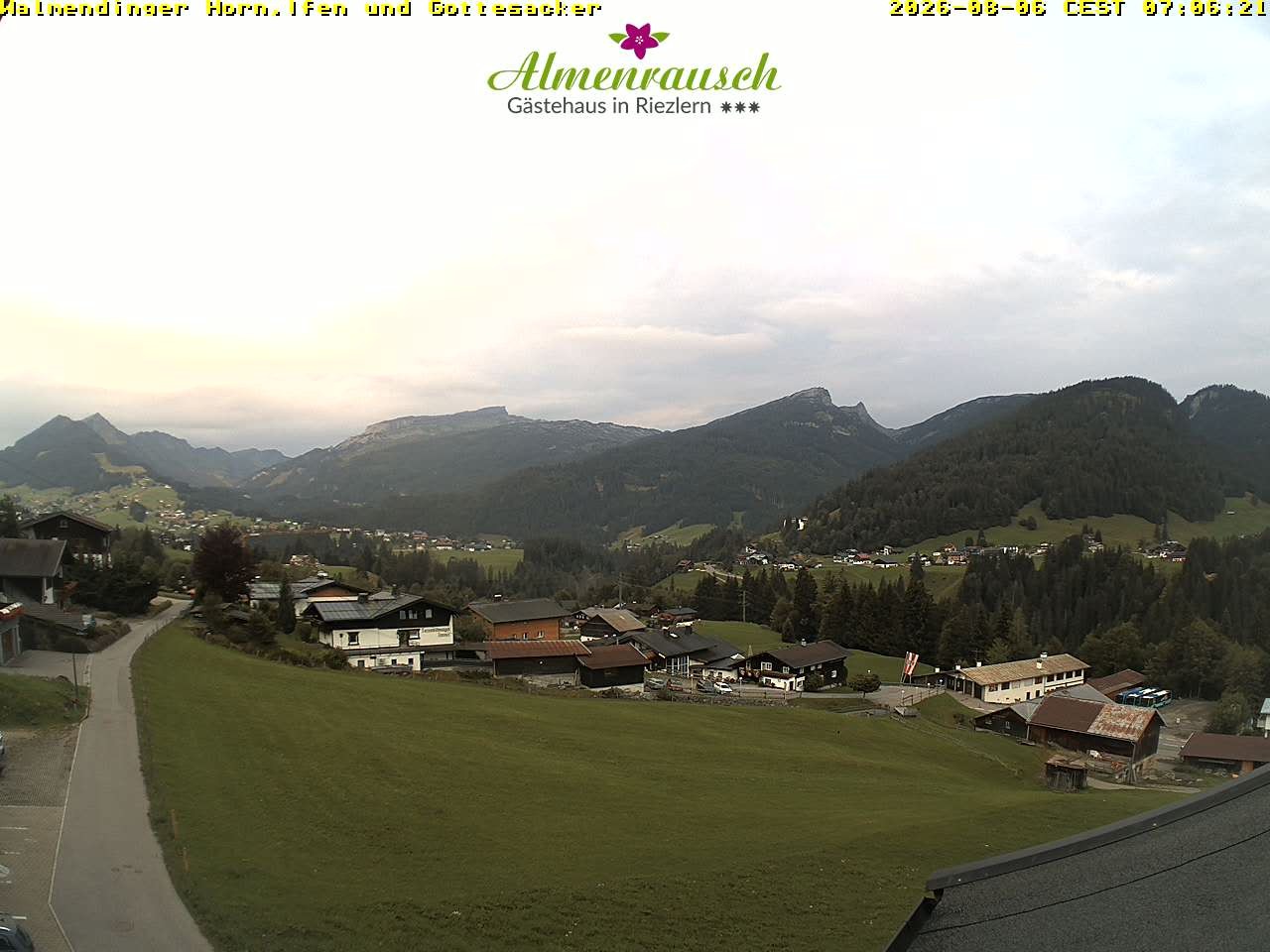 Archiv Foto Webcam Riezlern - Gästehaus Almenrausch