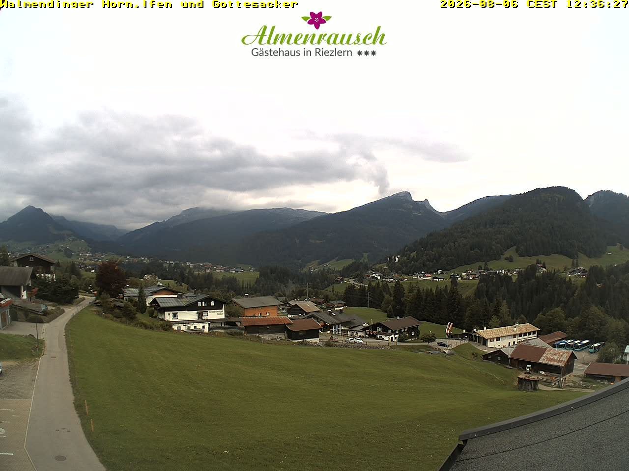 Archiv Foto Webcam Riezlern - Gästehaus Almenrausch