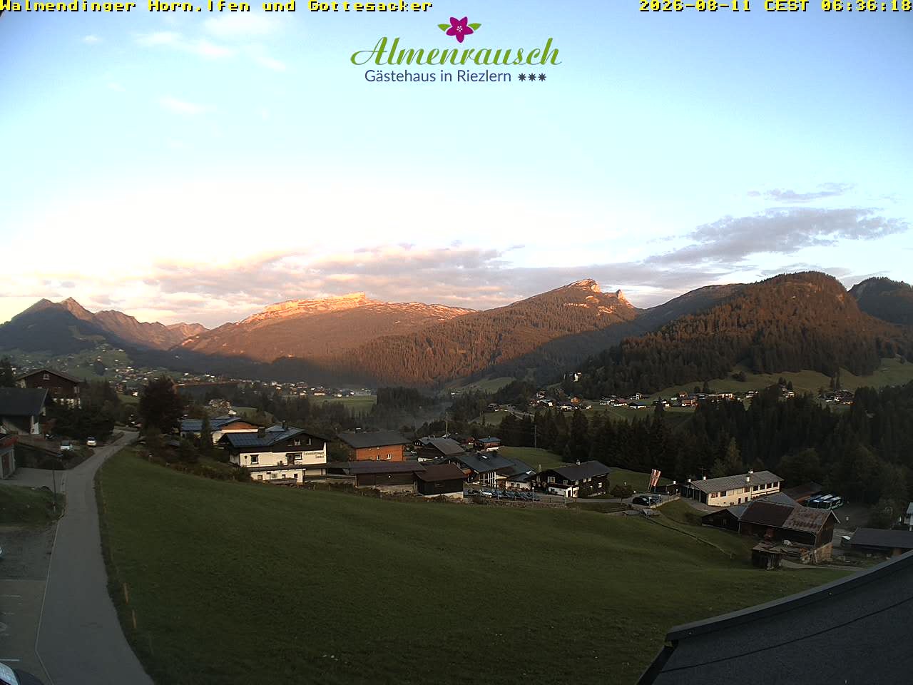 Archiv Foto Webcam Riezlern - Gästehaus Almenrausch