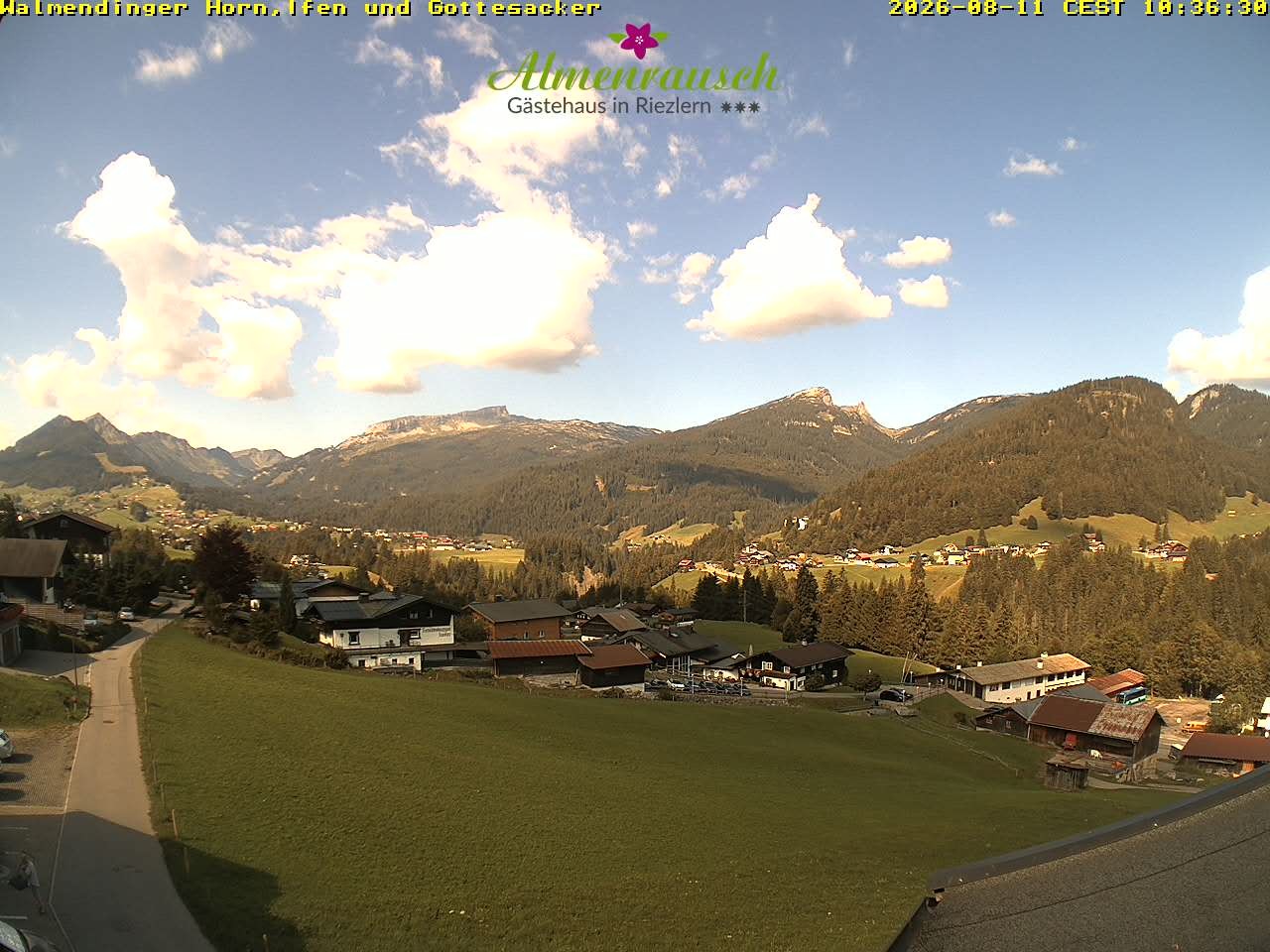 Archiv Foto Webcam Riezlern - Gästehaus Almenrausch