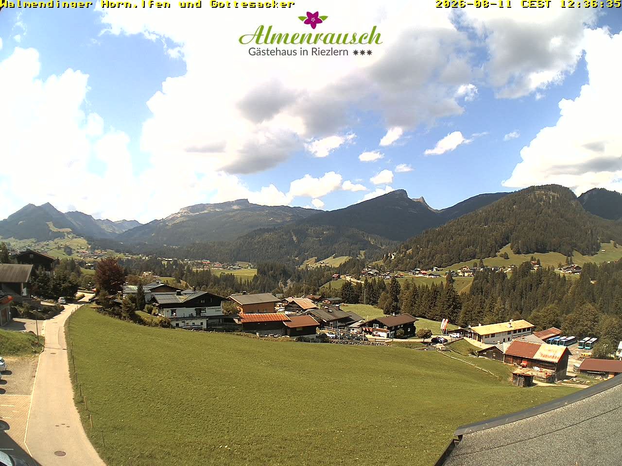 Archiv Foto Webcam Riezlern - Gästehaus Almenrausch