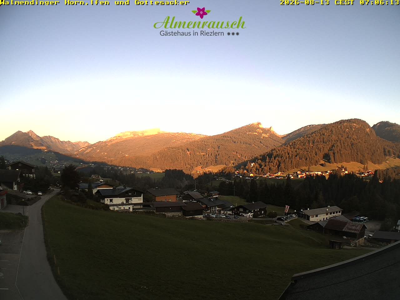 Archiv Foto Webcam Riezlern - Gästehaus Almenrausch