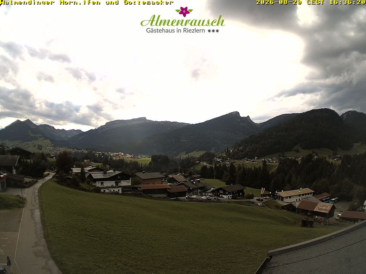 Archiv Foto Webcam Riezlern - Gästehaus Almenrausch