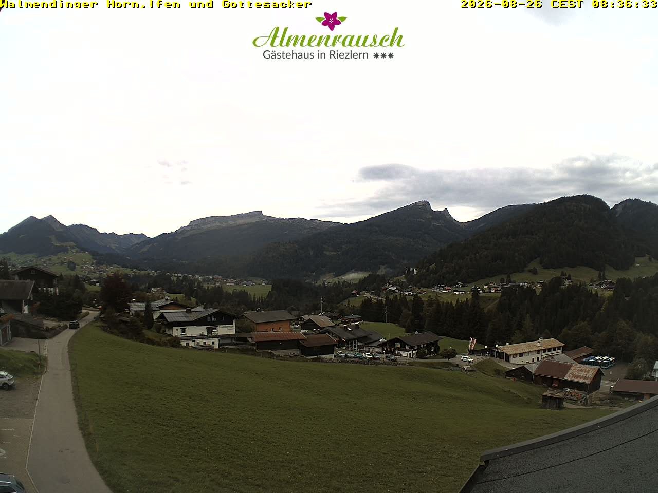 Archived image Webcam Guesthouse "Almenrausch"