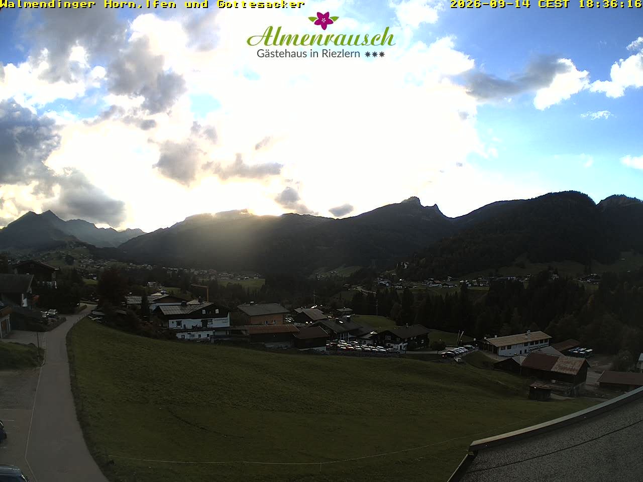 Archiv Foto Webcam Riezlern - Gästehaus Almenrausch