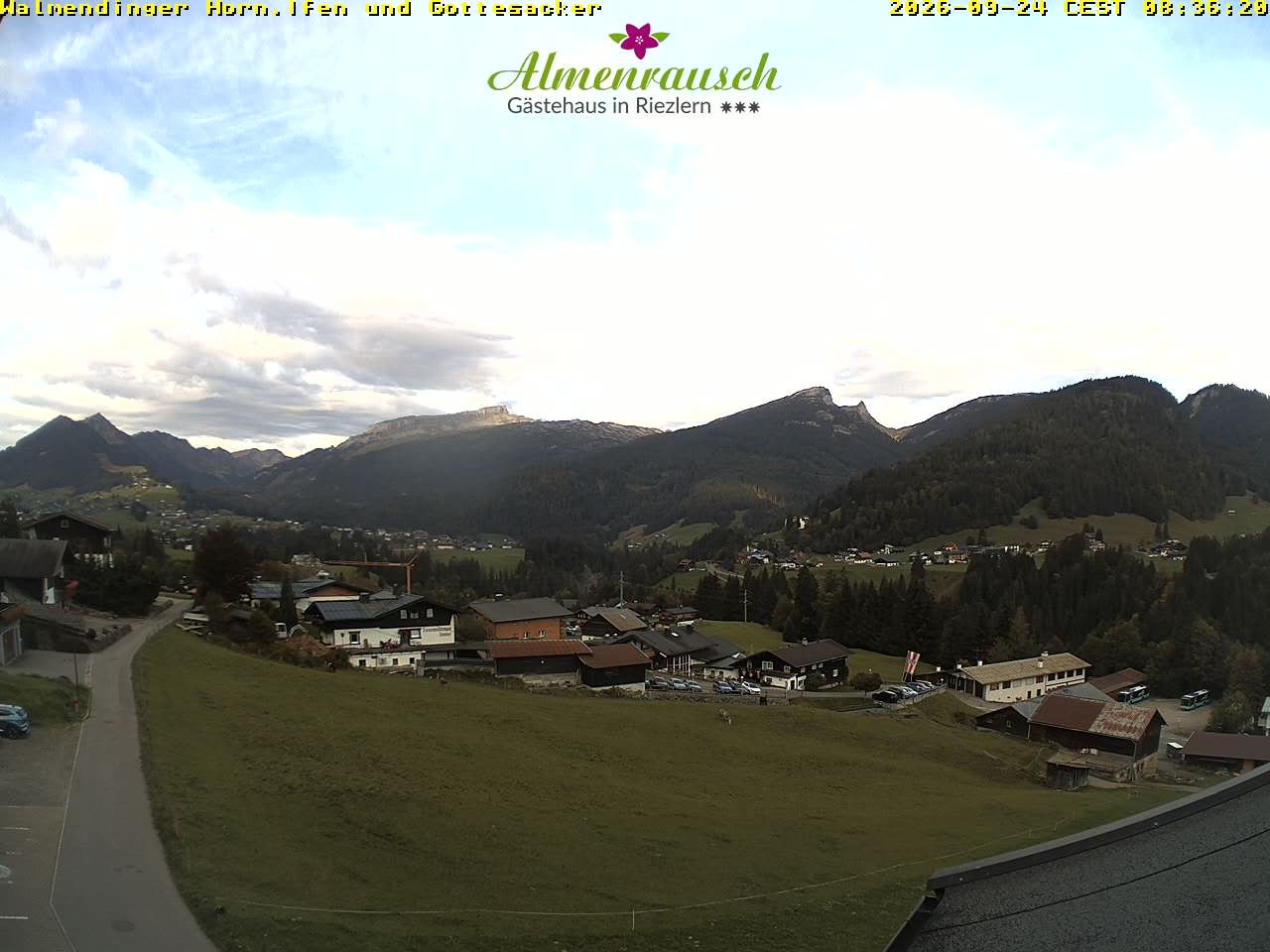 Archived image Webcam Guesthouse "Almenrausch"
