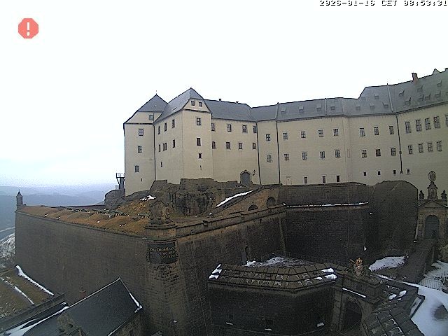Archived image Webcam Fort Koenigstein entrance area