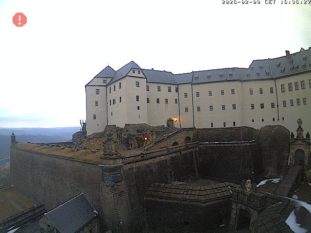Archived image Webcam Fort Koenigstein entrance area