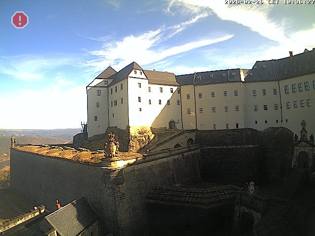 Archived image Webcam Fort Koenigstein entrance area